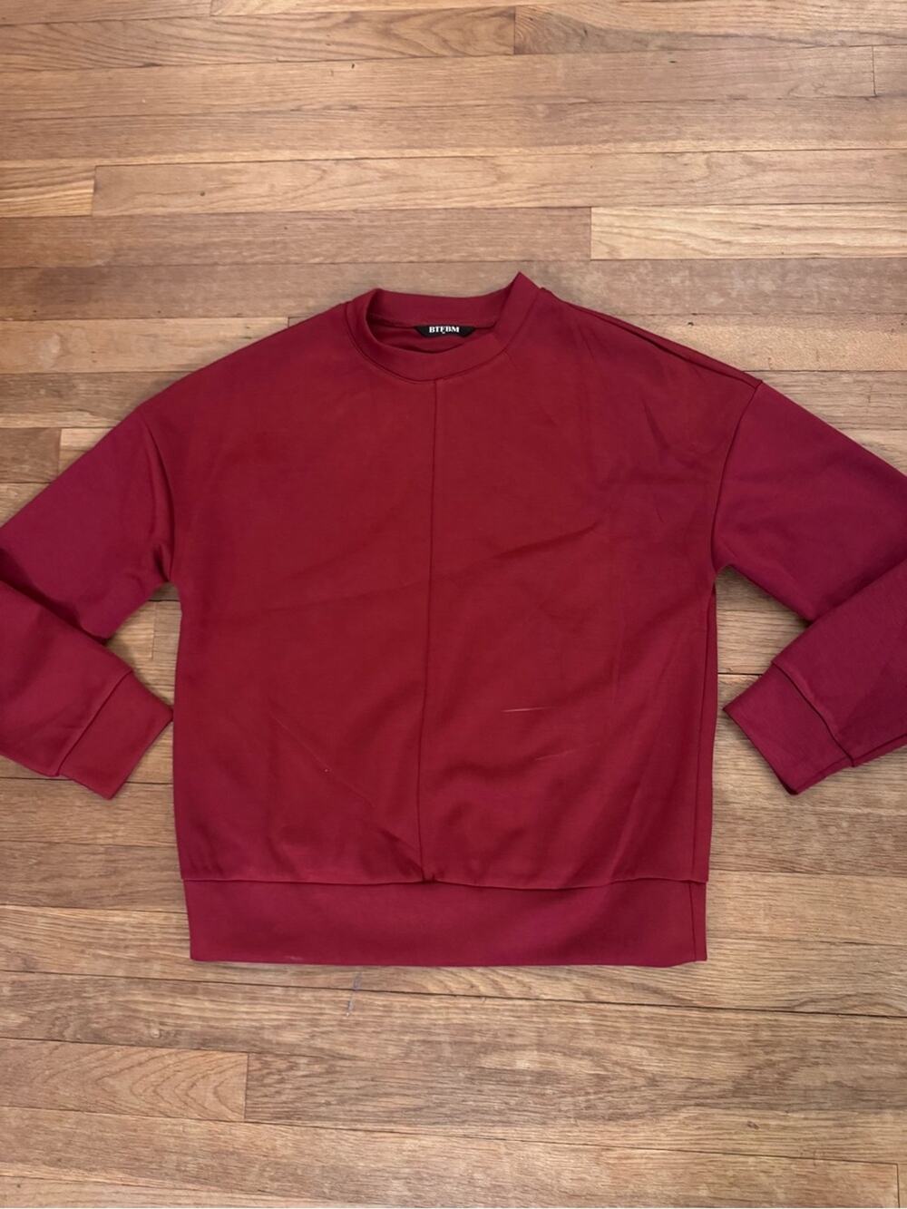 BTFBM Women's Maroon Crewneck Sweatshirt - Size M
b77